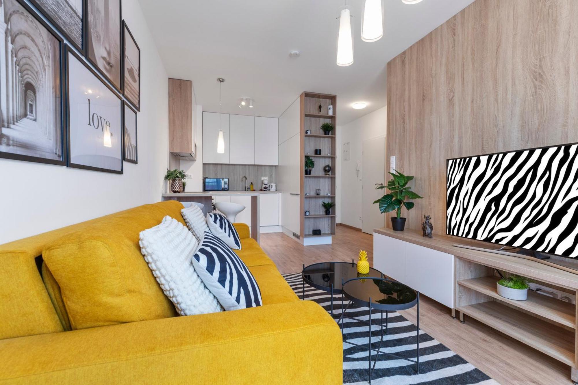 Apartman Lam Safari - Balcony - Ac - Free Parking *
